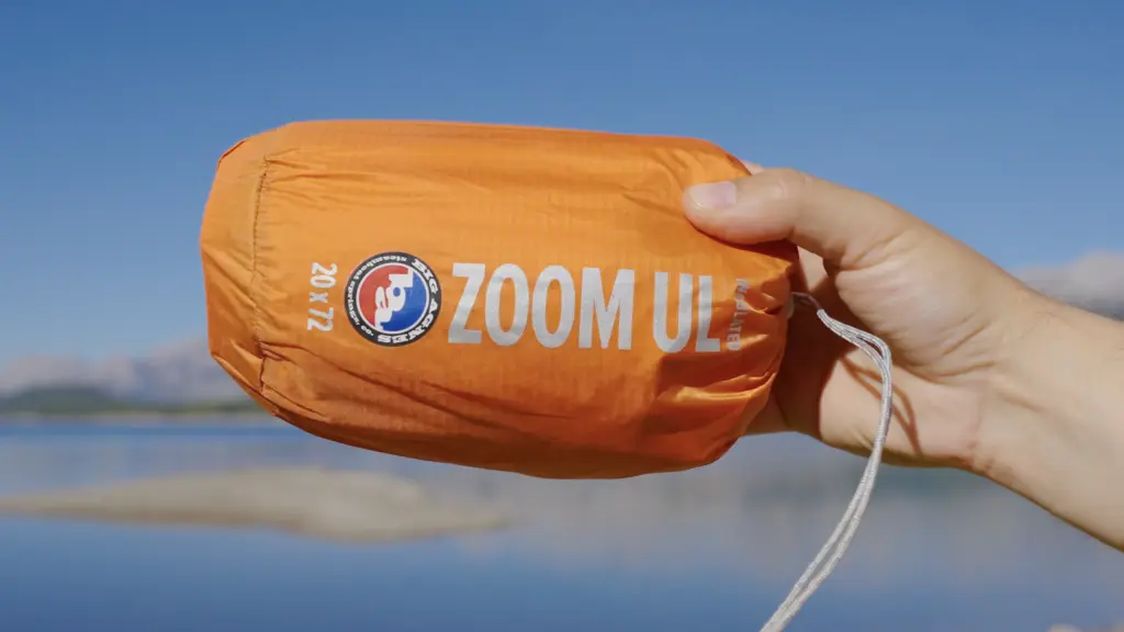 The Zoom UL packs down to about 10 cm (3.9 in) by 20 cm (7.9 in).