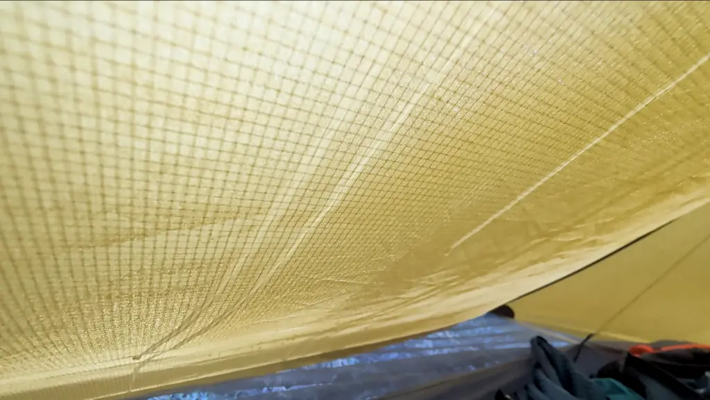 The inside of the single-wall fly can be wiped down with a cloth.